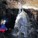 영월 동강 비경(秘境), 산·물·동굴 ‘3色 신비’ 심신 식히는 ‘여름 신비 이미지