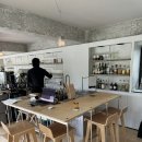 아원목장 | aa cafe&amp;bar(구 3f 플로어포픽션): 북촌 뷰맛집 코지한 카페