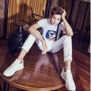 So handsome and long legs.🤫🔥🦵👍👌 이미지