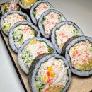 홍대 나들이 필수 코스 건강 김밥에 바삭 닭강정 더한 닭장수 김밥 홍대점 후기