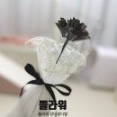 시들지 않는 LED플라워 공예 | [쁠라워] 시간이 멈춘 듯한 시들지 않는 아름다움, 쁠라워 LED 블랙 장미꽃다발 솔직후기