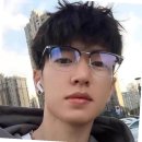 세모안경 이미지