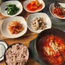 만나가정식백반 이미지