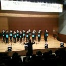 행복한 우쿨렐레 이미지