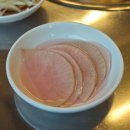 꿀꿀뒷고기 이미지