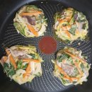 여러가지 야채에 물 없이~ 100% 메밀가루만으로 정말 맛난 부침개. 이미지