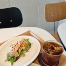 바투바투 | 제주 동쪽 조용한 브런치 카페 바투모루 방문 후기