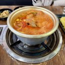 양푼생돼지김치찌개강화점 | [내돈내산] 부평시장역 맛집 명동찌개마을 - 양푼돼지김치찌개의 압도적 비주얼과 맛!
