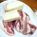 구들짱똥돼지 김치삼겹살 | ​[은행동 맛집] "돼지기름에 구운 김치가 미쳤다" 친구 집들이 겸 들른 제주도똥돼지 솔직후기