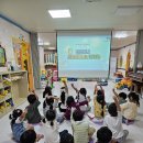 교통안전ㅡ멈춘다. 살핀다. 건넌다. 이미지