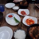 욱이네감자탕 이미지