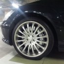 칼슨 20인치 휠타이어, AMGst20인치 휠, 순정AMG19인치휠, AMG8P,4P브레이크(221S클용, 211e클용, 219CLS용)풀셋팝니다. 이미지