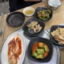홍대 24시 뼈해장국 원당감자탕 8번 가본 사람의 후기(feat. 순두부비빔밥 맛집 )