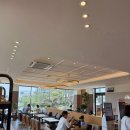 투썸플레이스 앞 | 화성 보통리저수지 드라이브 호수뷰 카페 ‘투썸플레이스’ 후기 | 망고생,떠먹는 우베 아박