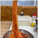 본밀면 이미지