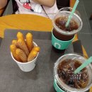 버스정류장(롯데몰) 이미지