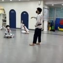 도원결의 태권도장 이미지