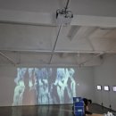 봉산문화회관 2전시실 | 대구 봉산문화회관 2전시실에 빔프로젝트와 모니터 14대 벽걸이 TV 단기임대 설치!