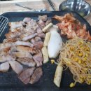 돈돼지왕소금구이 이미지