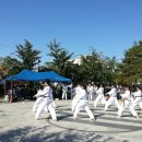 제1회 이웃 돕기, 화곡본동 볏골공원 문화축제 결과 보고-테이프 컷팅 이미지