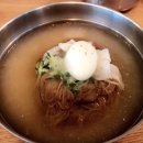 육쌈냉면 이미지
