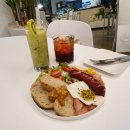 제이레브(J REVE) 이미지