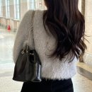 앤오즈 미니 체인백 블랙 착용샷 후기 chain leather bucket bag
