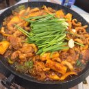 띠뚱띠뚱 오리집 이미지