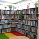 어린이 도서관 이미지