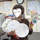 세상을 배우는 수어 | 학교에서의 이런저런 시도들: 🤘수어로 만나는 세계, 🔍교과서 속 차별 찾기, 🏃여사님 업고 뛰어 프로젝트...