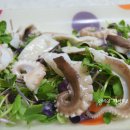 봄 샐러드 이미지