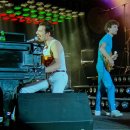 진성플러스 | 퀸 락 몬트리올 용아맥 프리미어 시사회 감동 후기 정보 음악 영화 추천