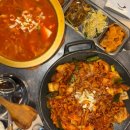 논현1-101 | 신논현 가성비 맛집 김치찌개 두루치기 돼지고기 회식 점심 추천 뒷돈거래소 후기