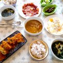 에딘버러 한인민박 Abbey Lane (애비레인) 오늘의 아침식사 메뉴 - 명태미역국, 수제돈까스와카레, 김치부침개 이미지