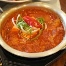 돼지듬뿍진짜김치찌개 이미지
