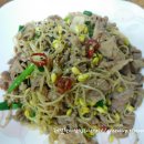 돼지랑 콩나물 이미지