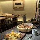 J-061 | 삿포로 조잔케이 스이잔테이 다이치호텔 석식 가이세키 조식 라운지 술무제한 후기