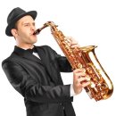 색소폰 연주 이미지