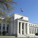 Fed more upbeat on economy in Beige Book-로이터 6/6 : FRB 공개시장위원회(FOMC) 회의록(Beige Book) 현재 경기상황과 전망 이미지