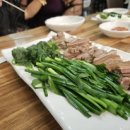 원두막 흑염소 이미지