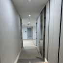 파주 운정 다율동 해오름 마을 2단지 아파트 인테리어 : 비앙코카라라 대리석타일, 힘펠과 아치형 문이...