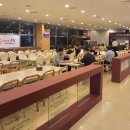 뷔페식당 이미지