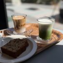 스테이레이어 | 홍대 대형카페 채비스테이 홍대점 20 BOON | 커피부터 디저트까지 만족스러웠던 후기