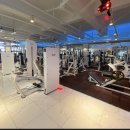 Yellow GYM 이미지