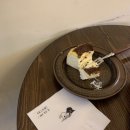 두옥 한우 | 수원카페 ; 순하디 순한 리트리버 두마리가 함께하는 애견동반카페 두옥