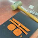 가죽공예로 만드는 생활 소품 이미지