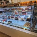 플라워팟 | ​[시흥 물왕호수 맛집] 아이와 가기 좋은 '플라워팟카페&amp;베이커리' 후기 (ft. 고양이 사장님)