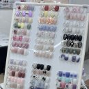 하얀네일 | 홍대네일샵, 뷰아즈 이달의아트 받고 온 후기 :)