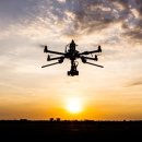 드론 조종 및 촬영 이미지