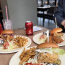 서초구립중앙노인종합복지관 | 교대역 치킨버거 런치 [bhc서초교대점] 직장인 점심맛집